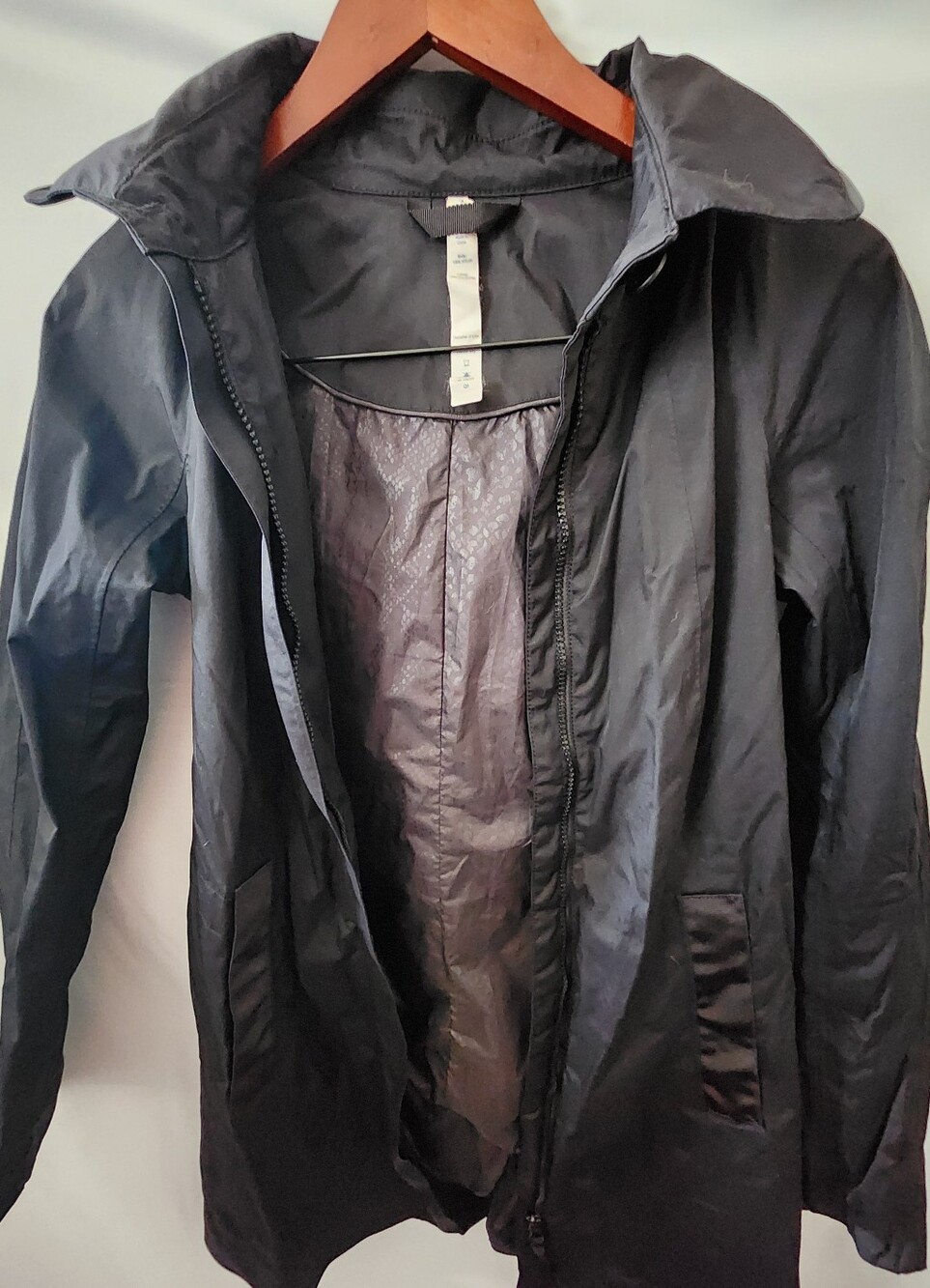 Lululemon Black Jacket. Size 4